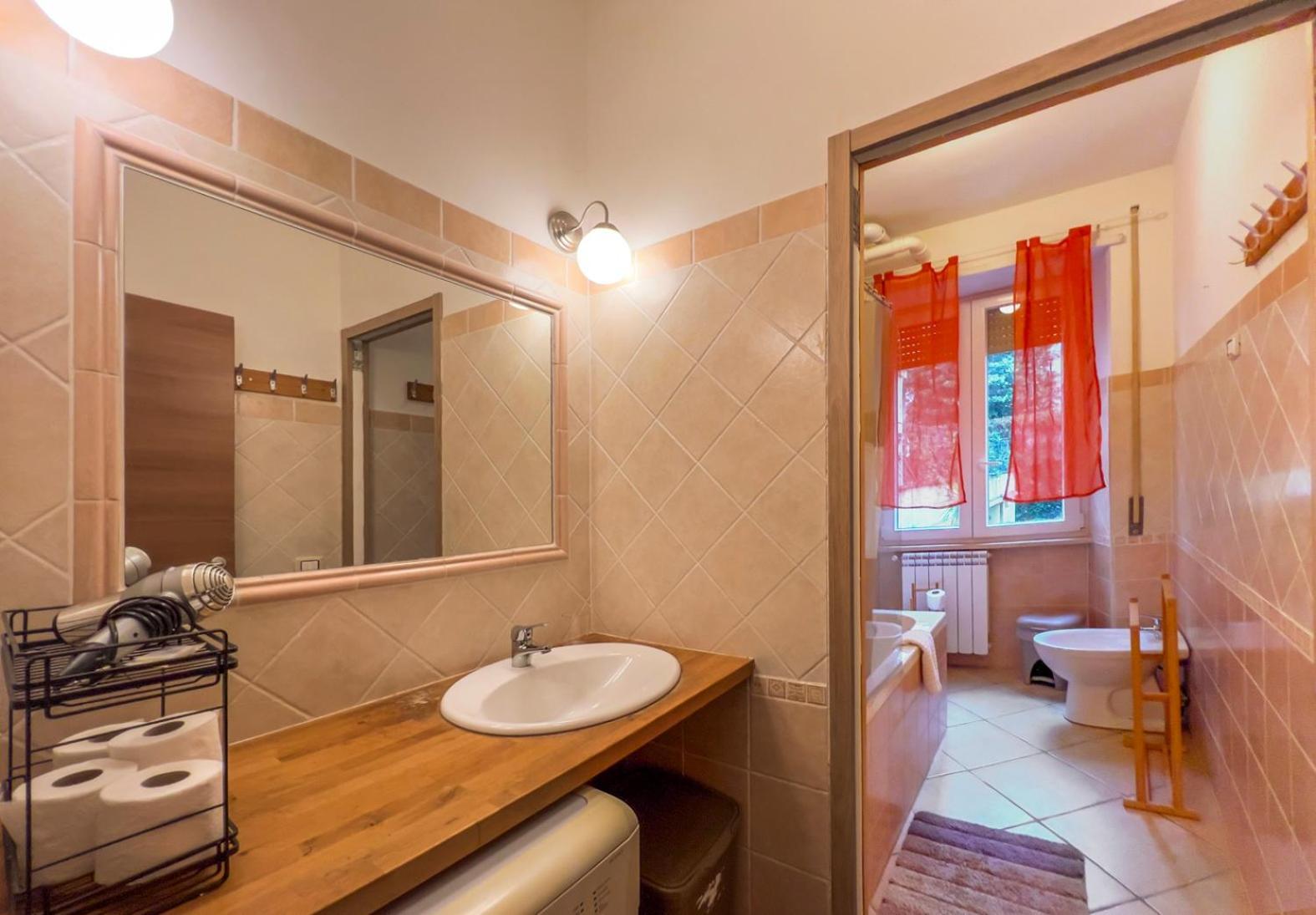 Spacious Apartment Near St Peter'S Church Roma Esterno foto